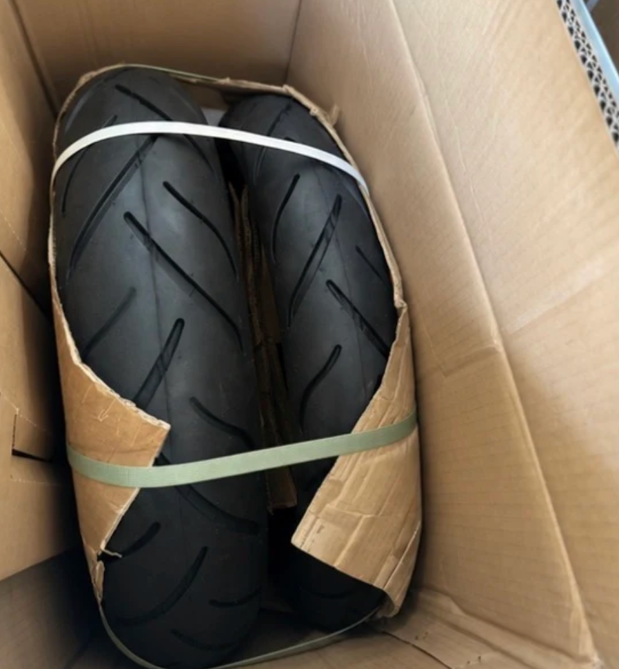 Surron Utrabee Supermotos